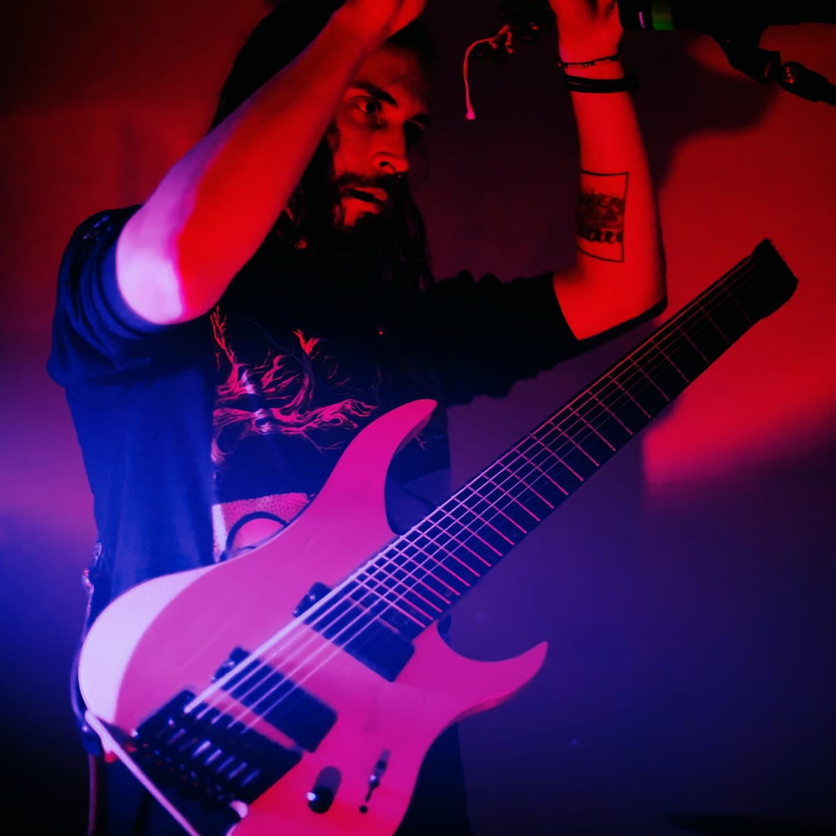 Arthur Arsenne and his eight string guitar