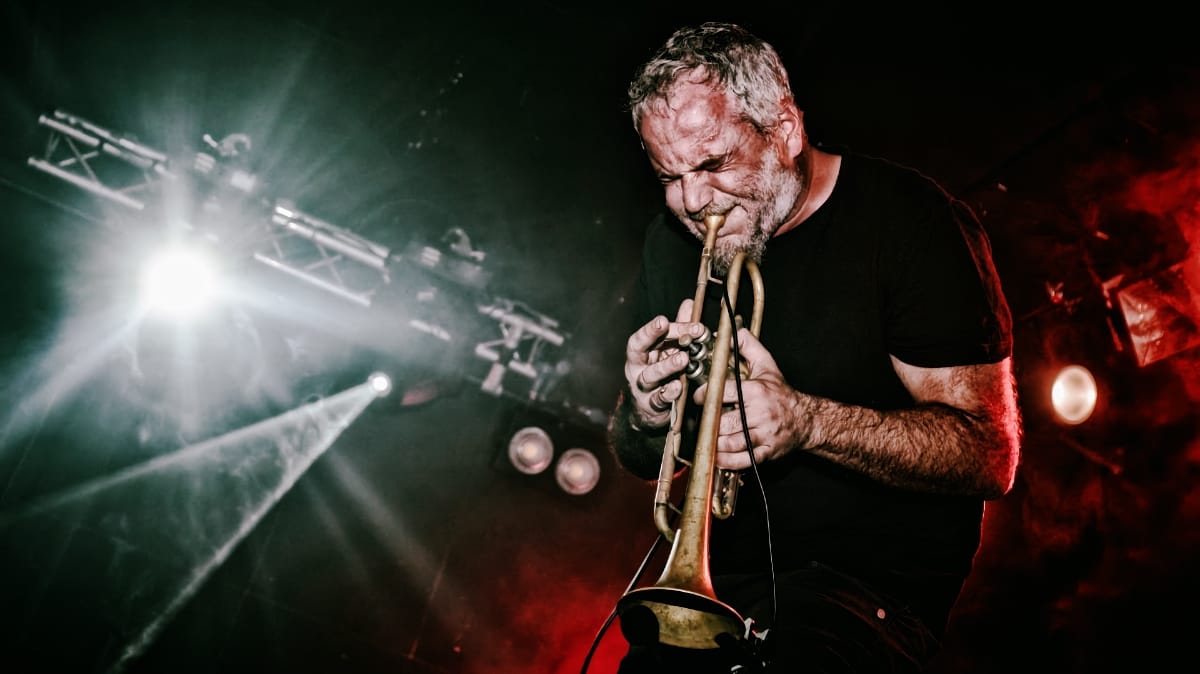 Haunting Broadcasts of Mechanical Voices Post feature image