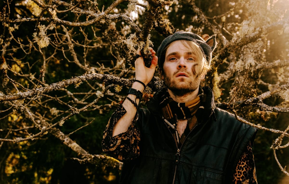 Brothers in Folk and Fire — Sturle Dagsland's Norwegian Soundworld feature image